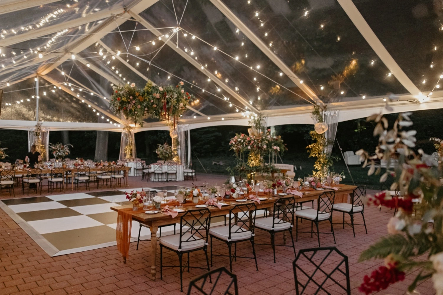 Clear top tent for Winterthur Wedding