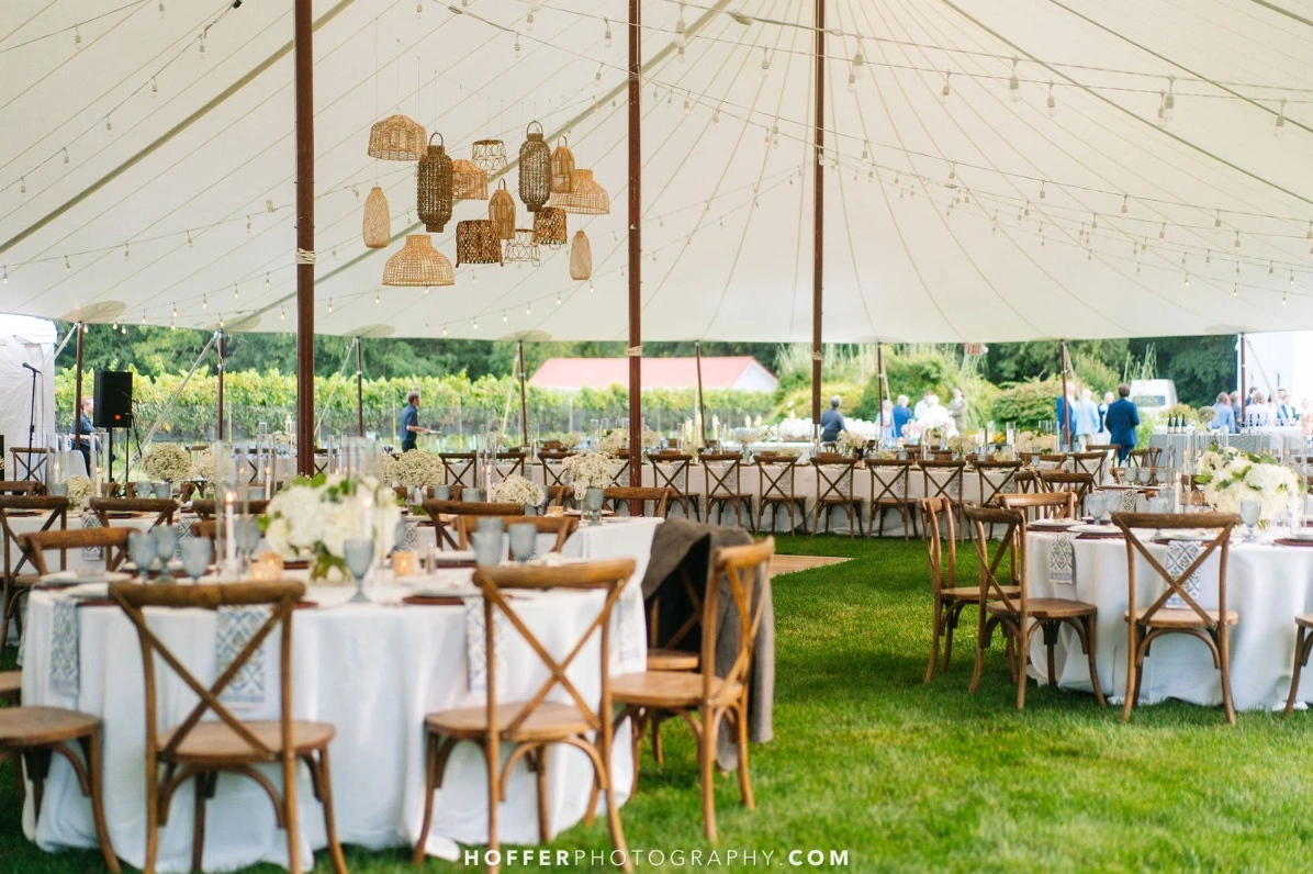 Natural and White Summer Wedding at Isaac Smith Vineyard