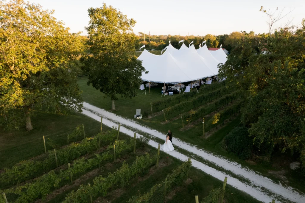 october-black-white-wedding-issac-smith-vineyard-sailcloth_Wedding_0901